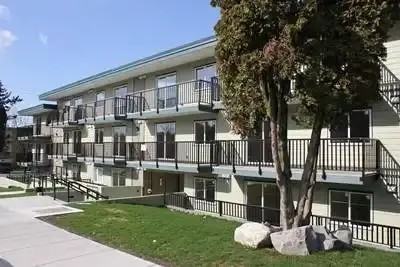 Building photo of 2131 Pandora St