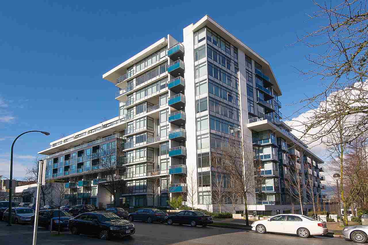 Building photo of Kits360