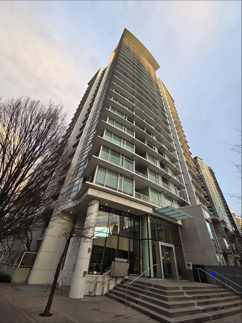 Building photo of Cosmo