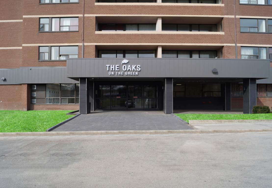 160 Chalkfarm Dr, Toronto — building photo