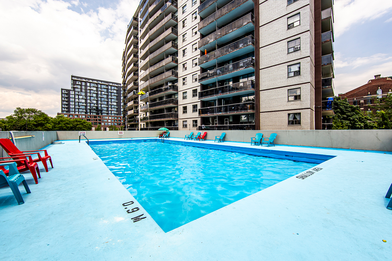 Lord Dufferin Apartments, Toronto — building photo