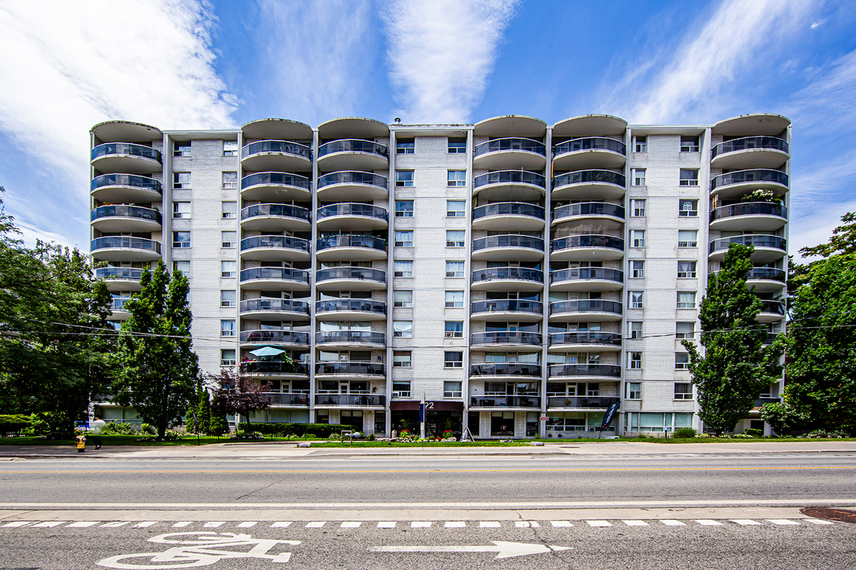 Sherwood Apartments, Toronto — building photo