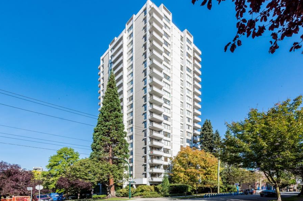 Building photo of Paul Plaza