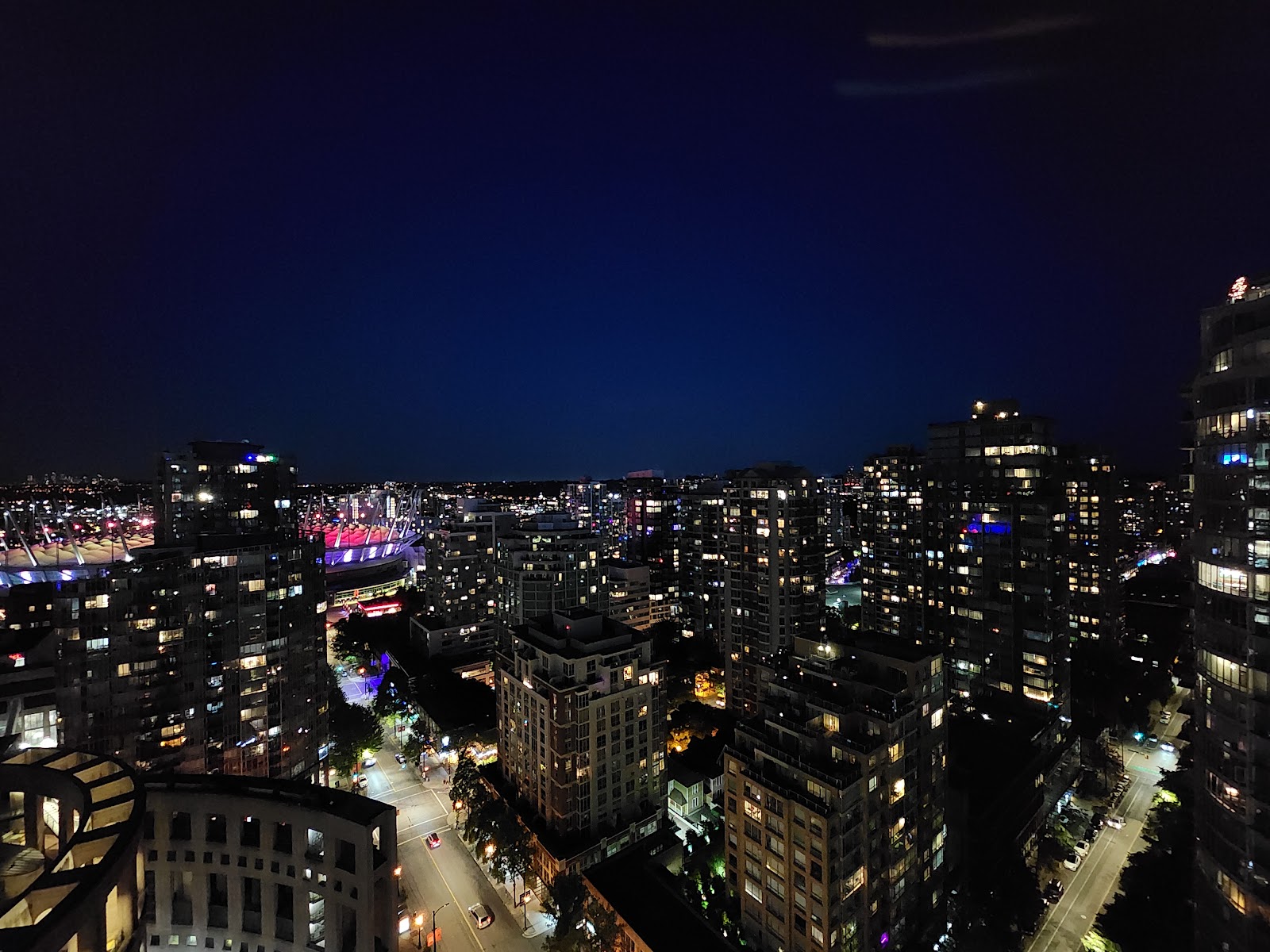 Building photo of Raffles on Robson