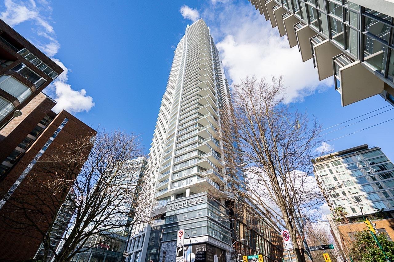 Building photo of 1289 Hornby St