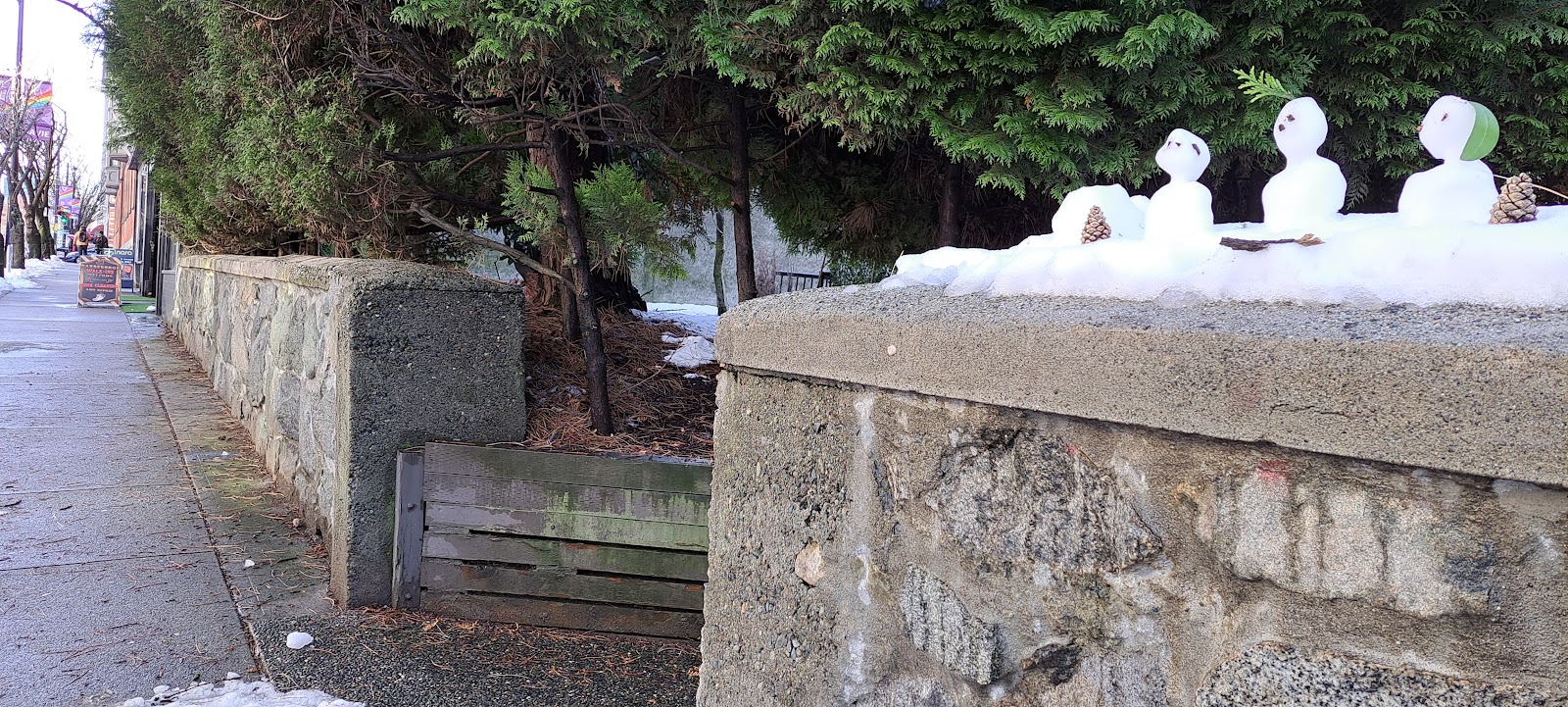 1370 Davie St, Vancouver — building photo