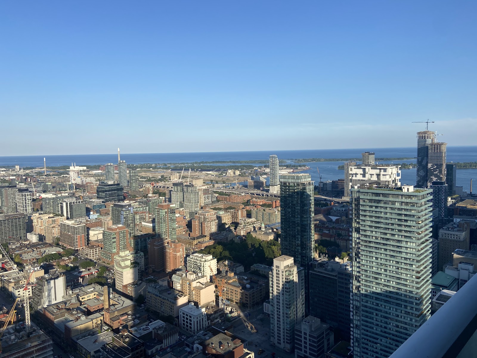 Massey Tower Condo, Toronto — building photo