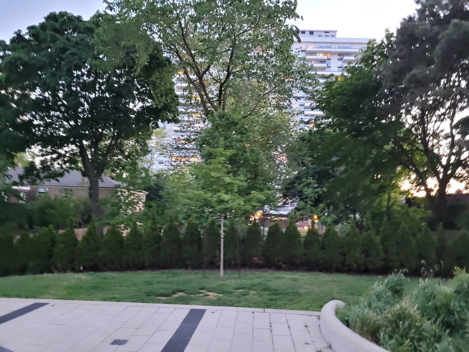 Building photo of 225 Davisville Ave