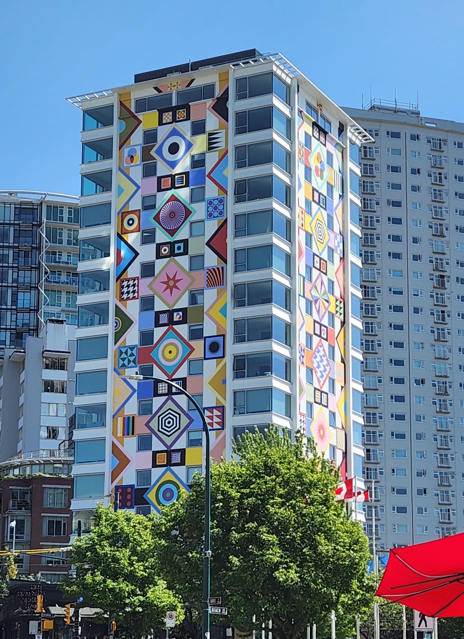 1770 Davie St, Vancouver — building photo
