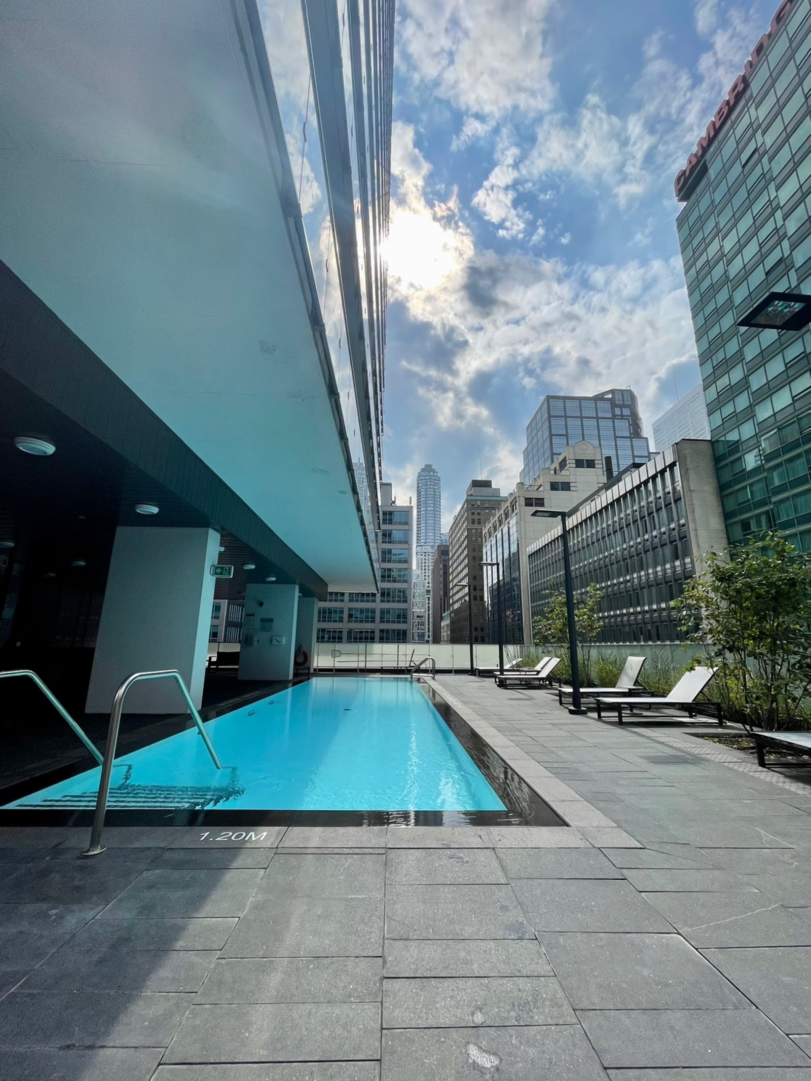 Yonge + Rich, Toronto — building photo