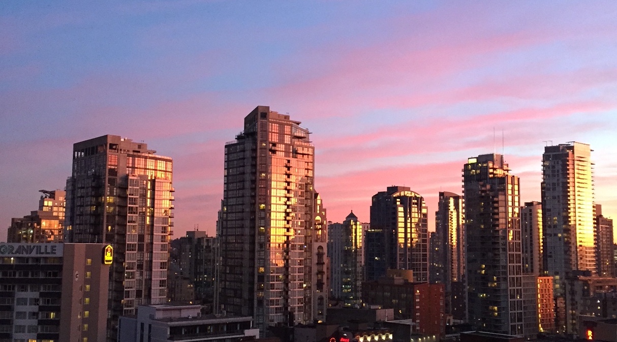 889 Homer St, Vancouver — building photo