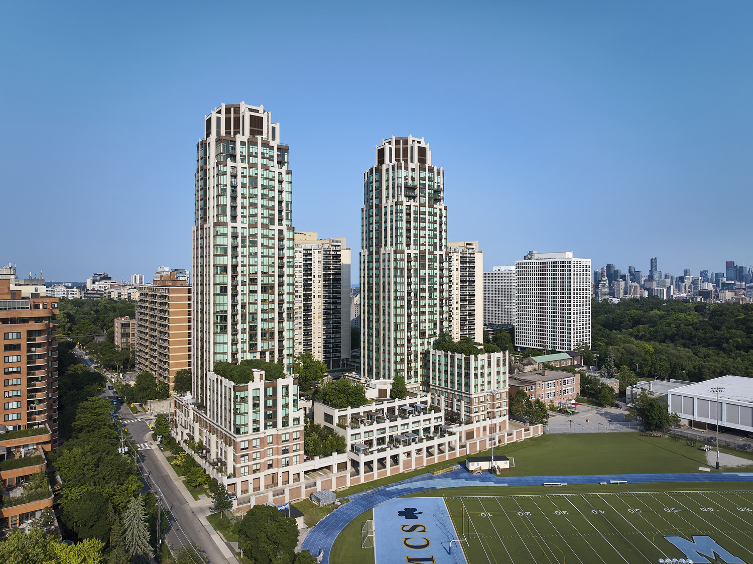 Building photo of The Heathview