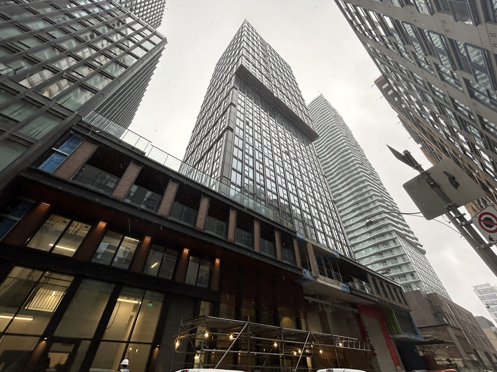 82 Dalhousie St, Toronto — building photo