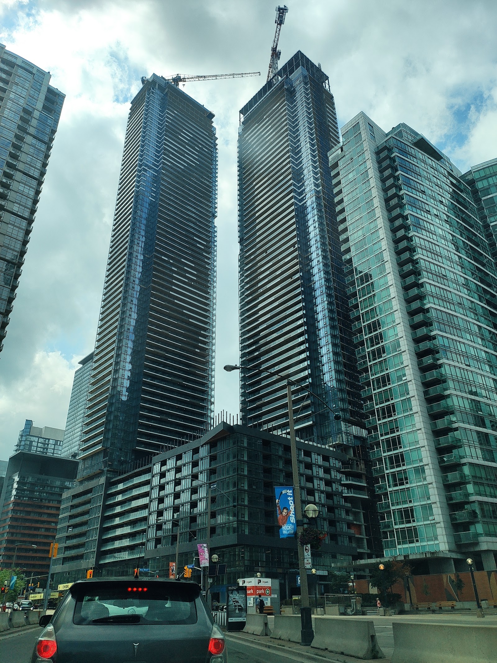 Neo - CityPlace, Toronto — building photo