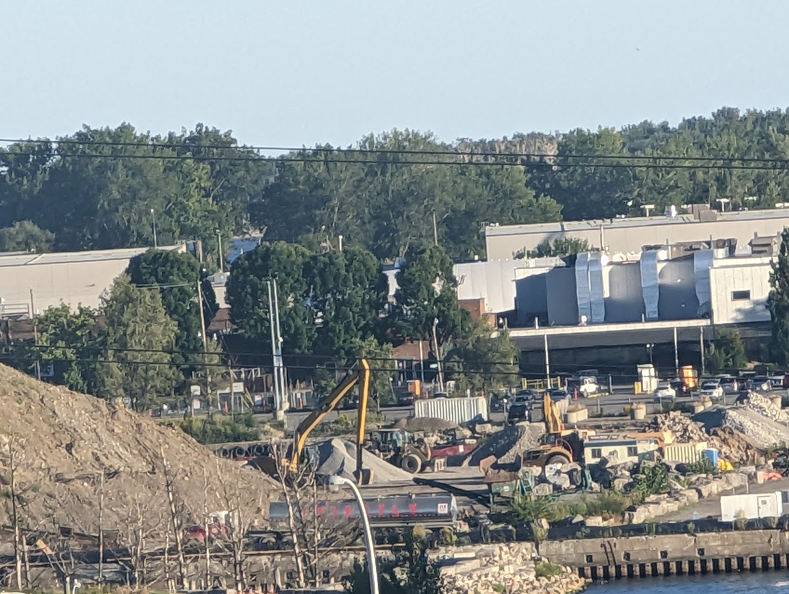 Building photo of Sloane
