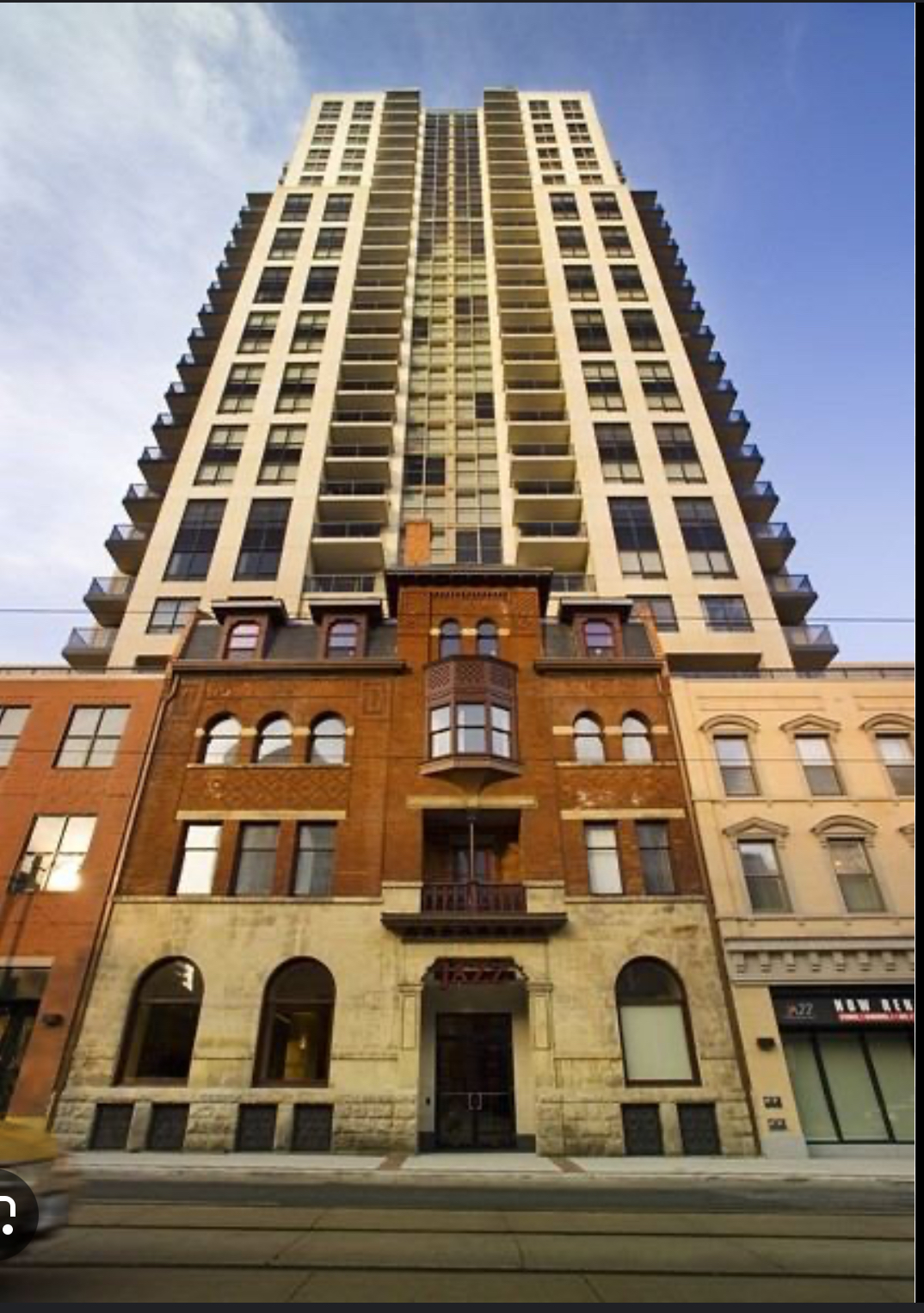 Building photo of Jazz