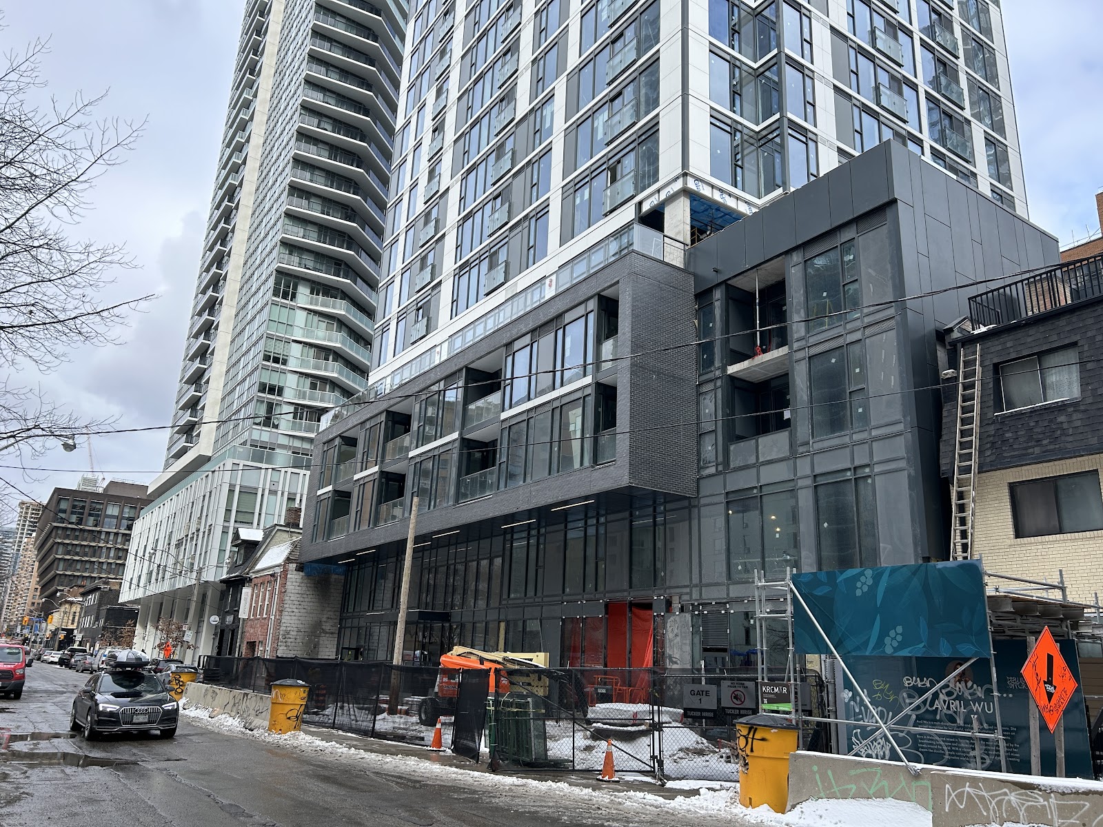 Ivy Condos, Toronto — building photo